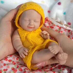 8 Inch Mini Reborn Silicone Baby Doll Smile Face Infant Realistic Girl Doll